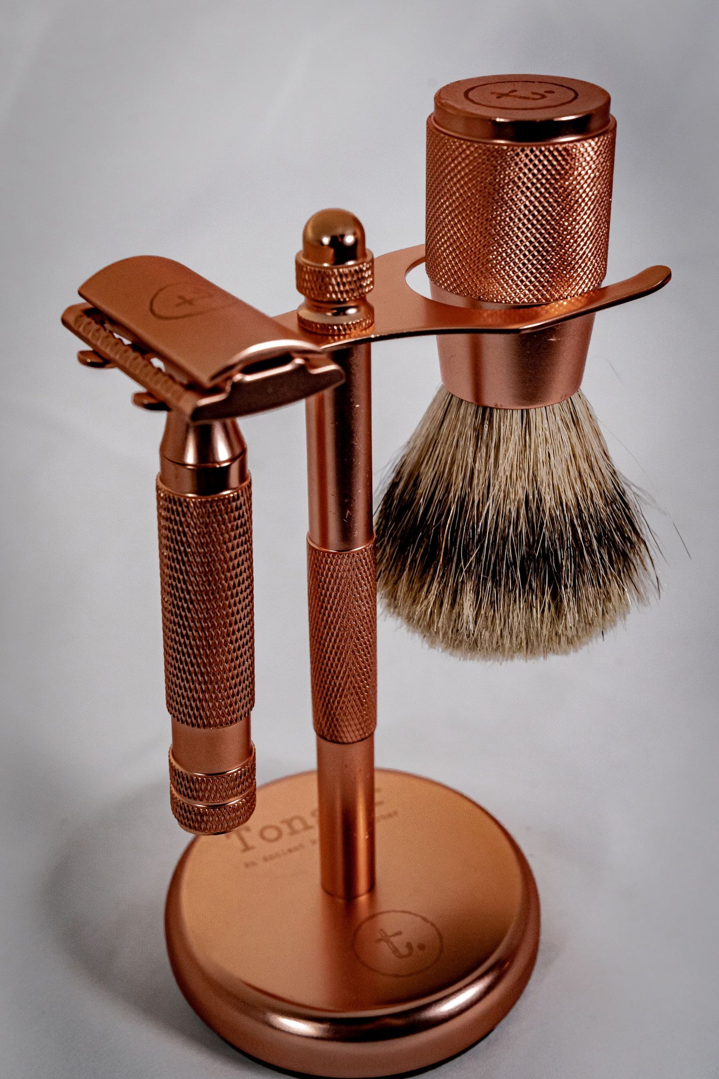 Men's Shave Set - Safety Razor, Badger Hair Shaving Brush & Stand - TONSOR