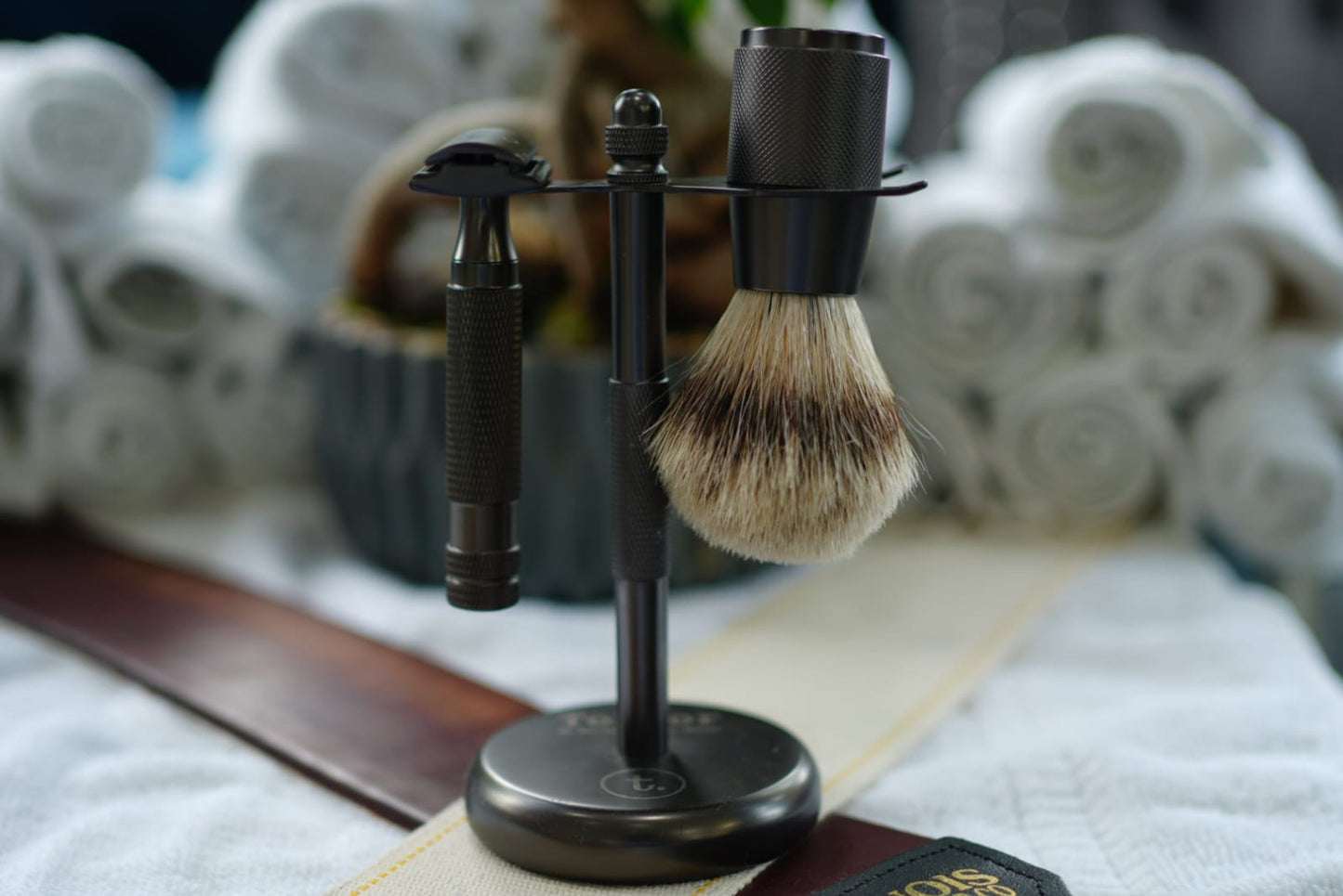 Super Silvertip Badger Hair Shave Kit